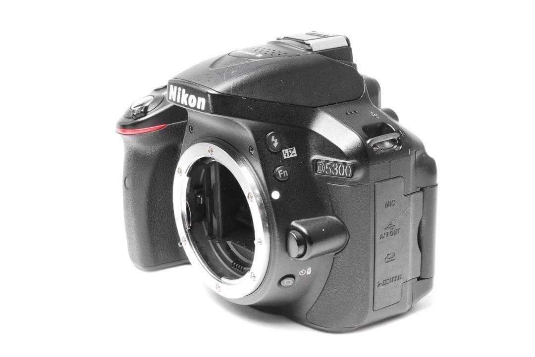 Nikon D5300 Wレンズ デジタル一眼レフカメラ Wi-Fi機能付き