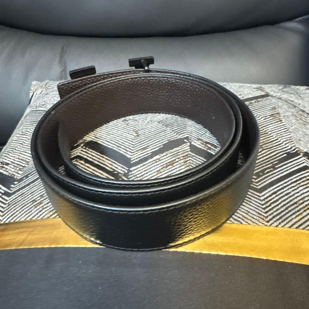 早い者勝ち。HERMES好き必見のHロゴバックルベルト。