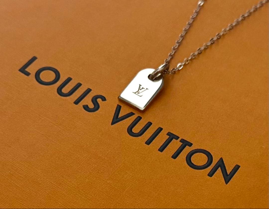 ✨極美品✨ LOUIS VUITTON ネックレス ナノグラム 【正規品】