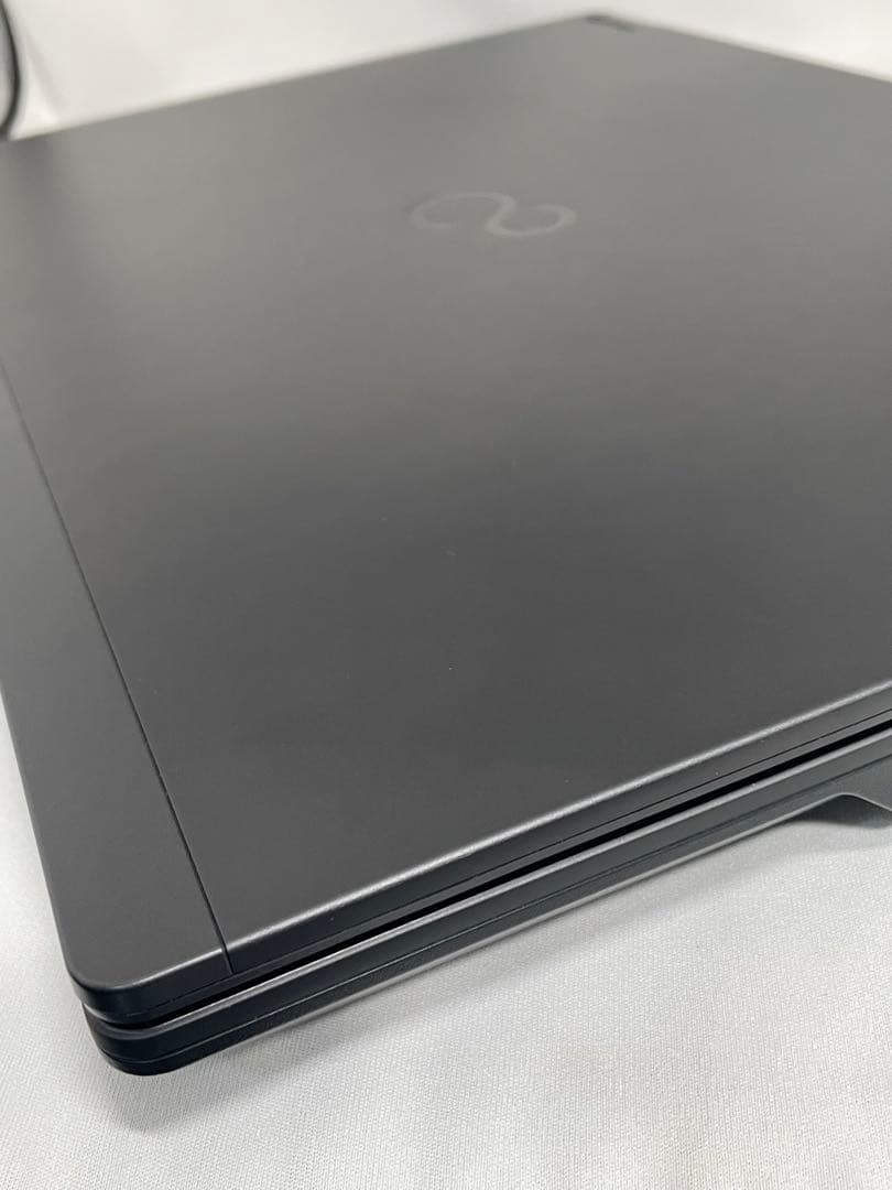 Windowsノート本体 Fujitsu CELSIUS 17inch H970 i5-7440HQ