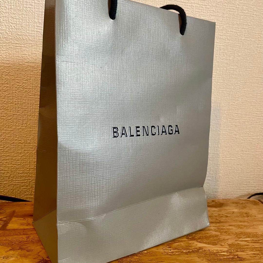 【新品未使用】BALENCIAGA バレンシアガ フラグメント ケース
