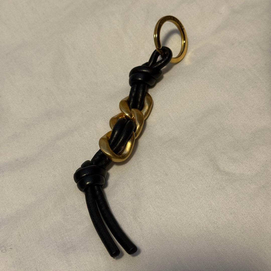 BOTTEGA VENETA ボッテガヴェネタ　ブラック　レザー　キーリング