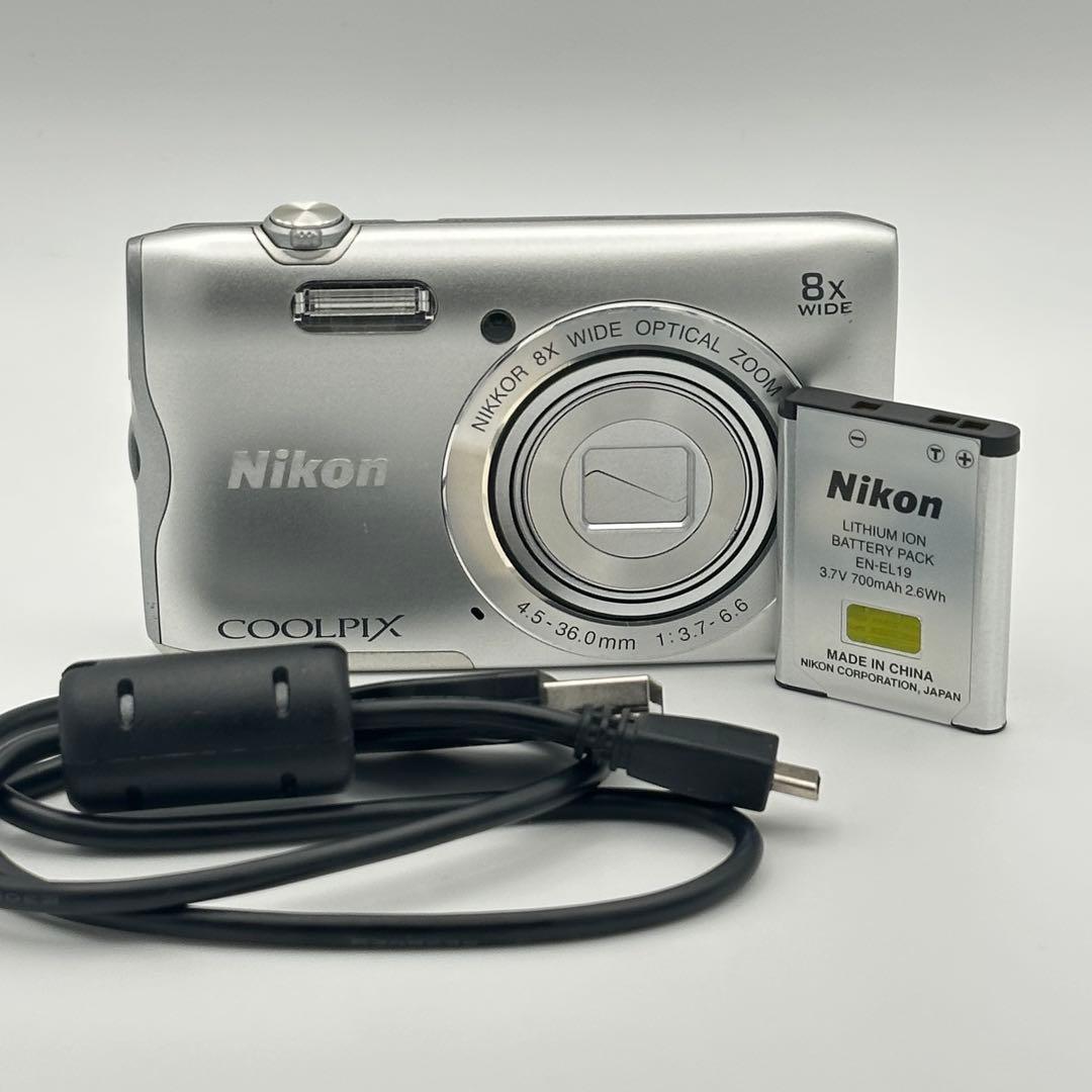 Nikon COOLPIX A300 Silver 難あり品
