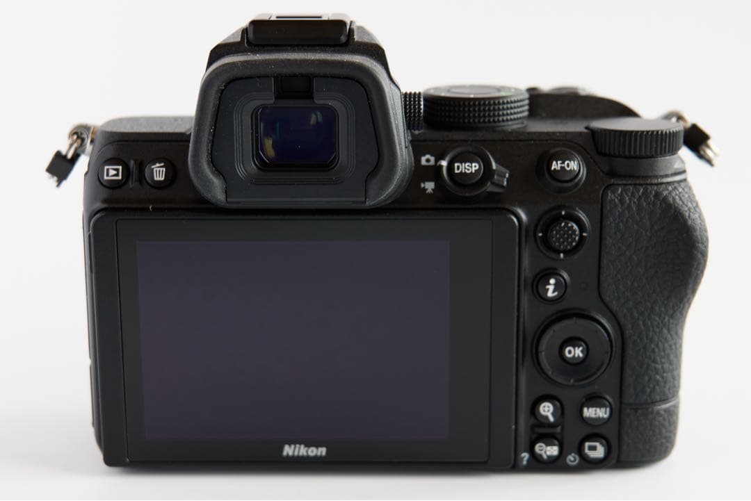 状態良 Nikon Z5 ボディ バッテリー3個