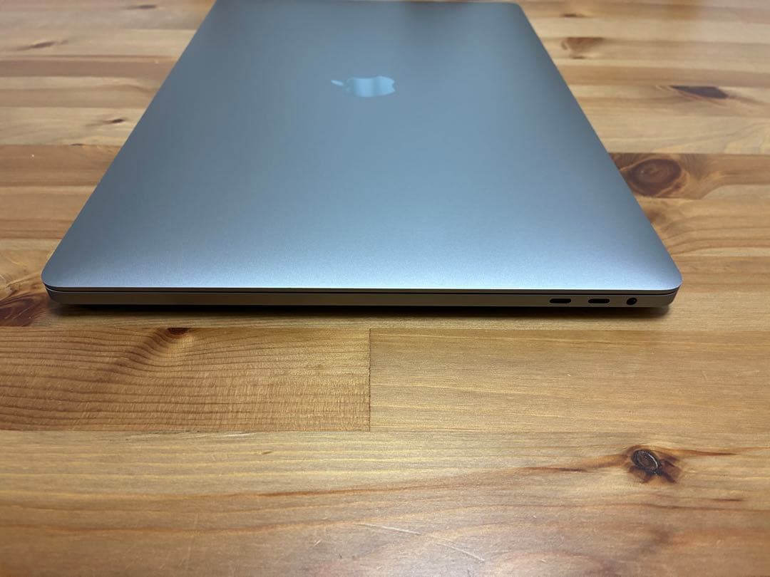MacBook Pro 16インチ i9 32GB AppleCare付き