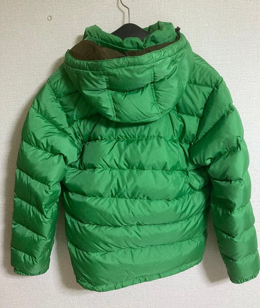 緑色 ダウンジャケット フード付き