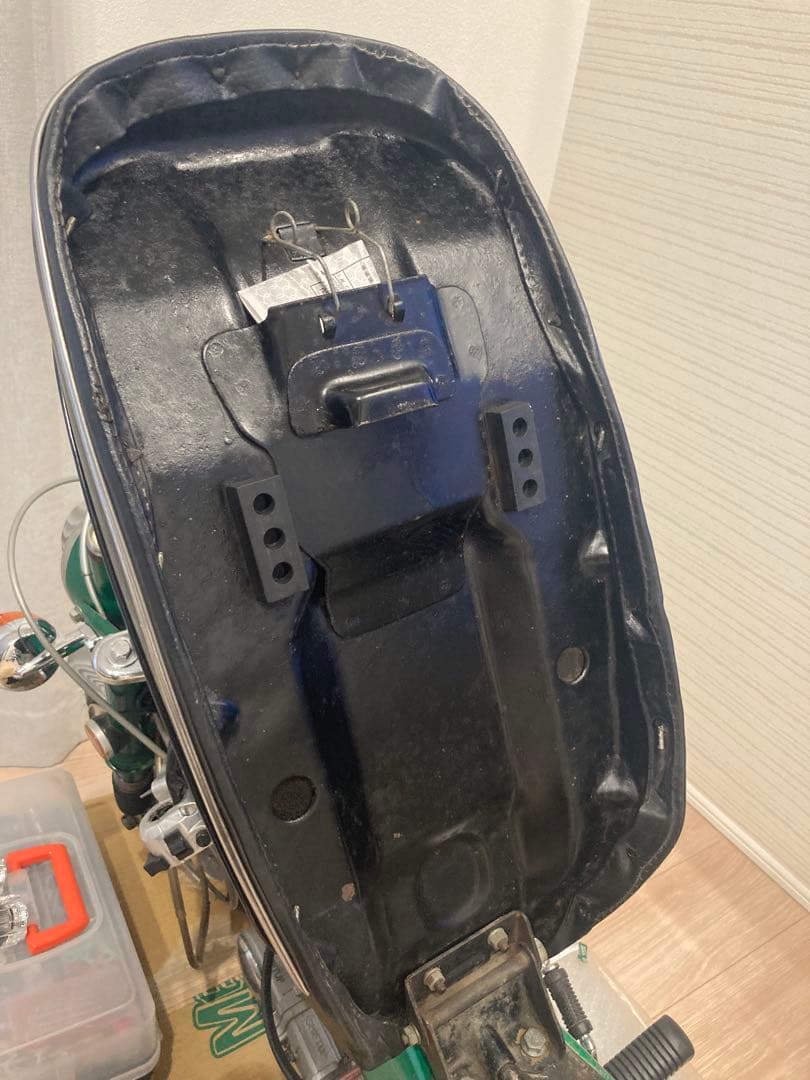 Dax　ST50 純正シート