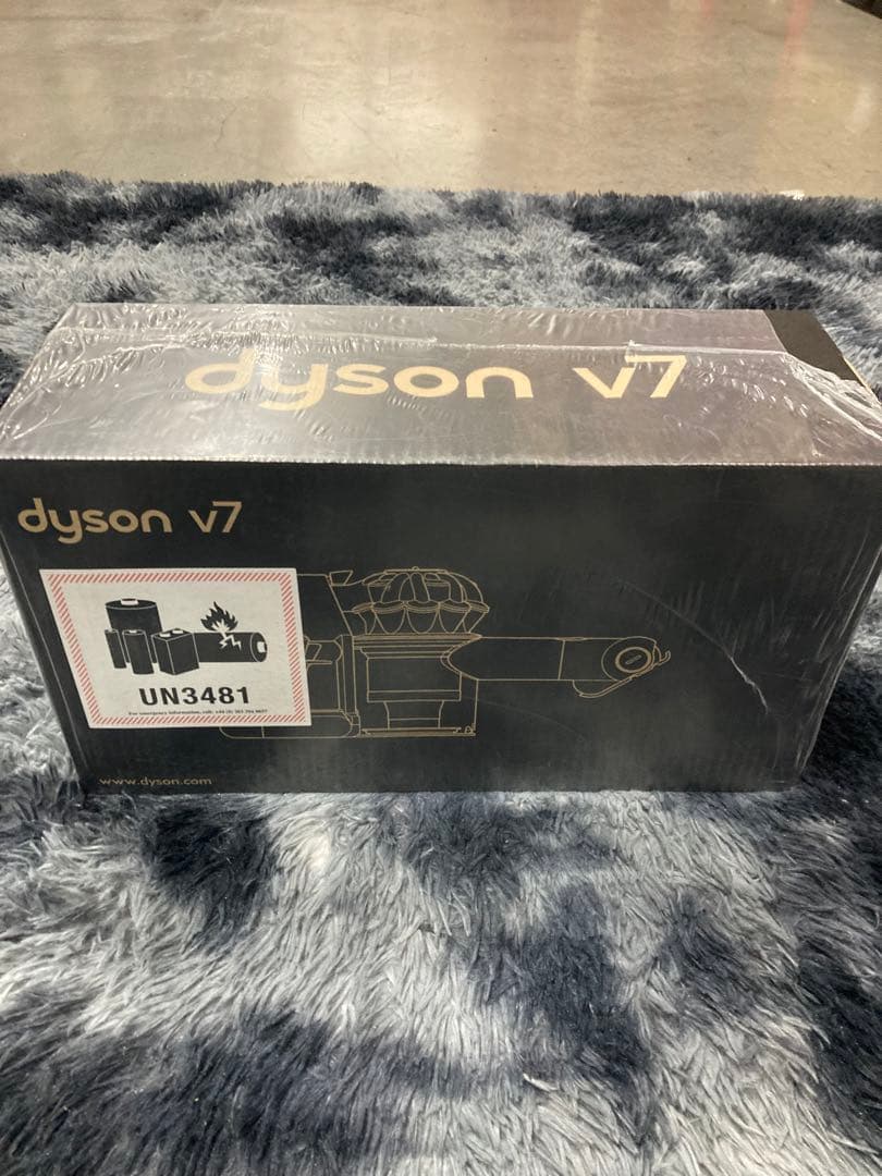 新品未開封 Dyson v7 HH11 ORIGIN コードレスクリーナー