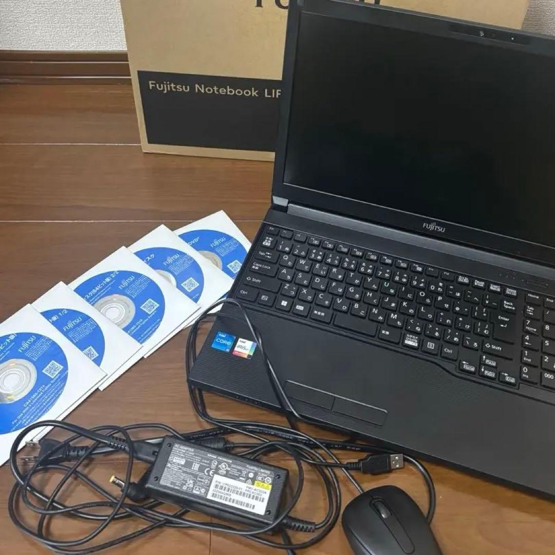 【値下げ】Fujitsu LIFEBOOK ノートパソコン 本体