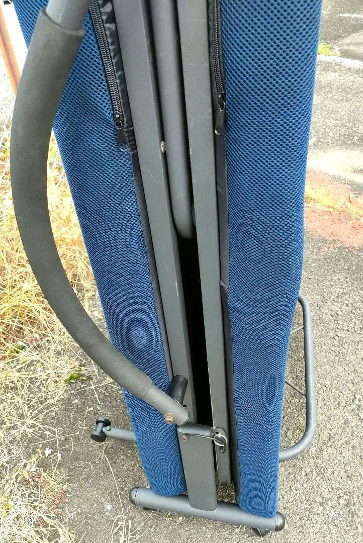 美品 折りたたみベッド リクライニング機能付 福岡市内と隣接市町村限定配送