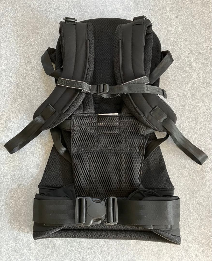 AIRBUGGY 抱っこ紐 ブラック