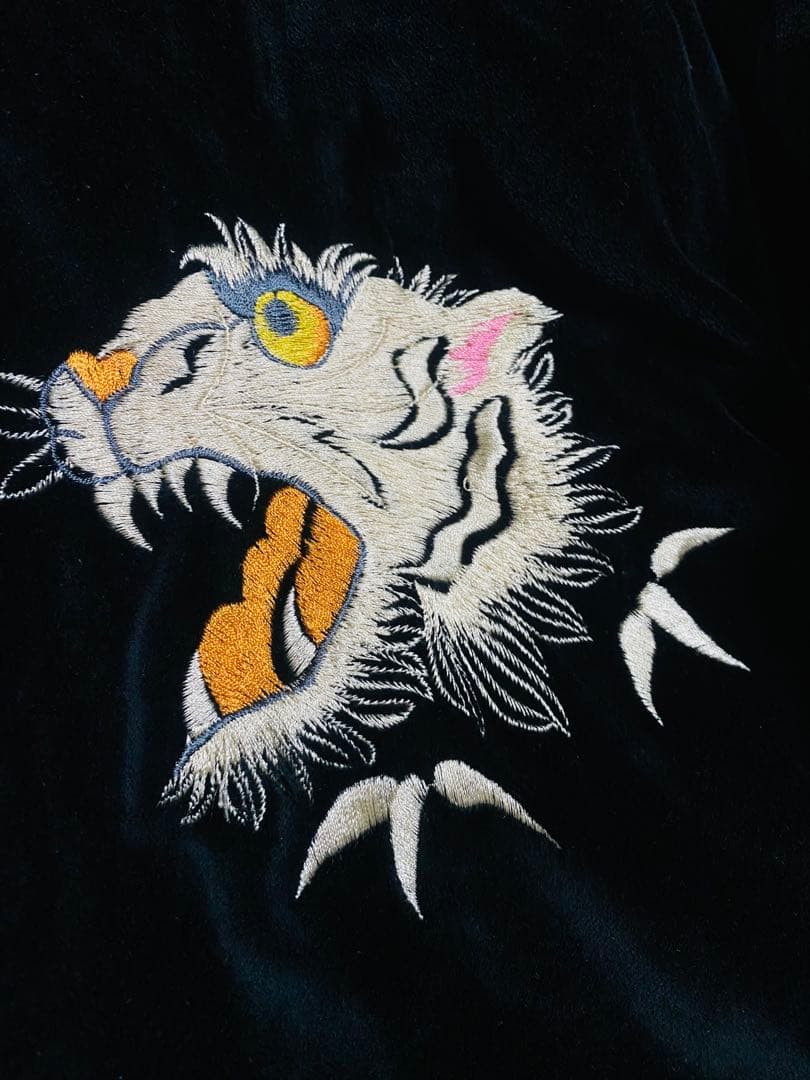 テーラー東洋 日本限定 スカジャン 虎龍限定　別珍　サテン 2面使う