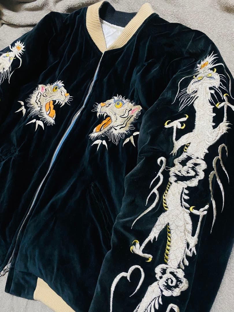 テーラー東洋 日本限定 スカジャン 虎龍限定　別珍　サテン 2面使う