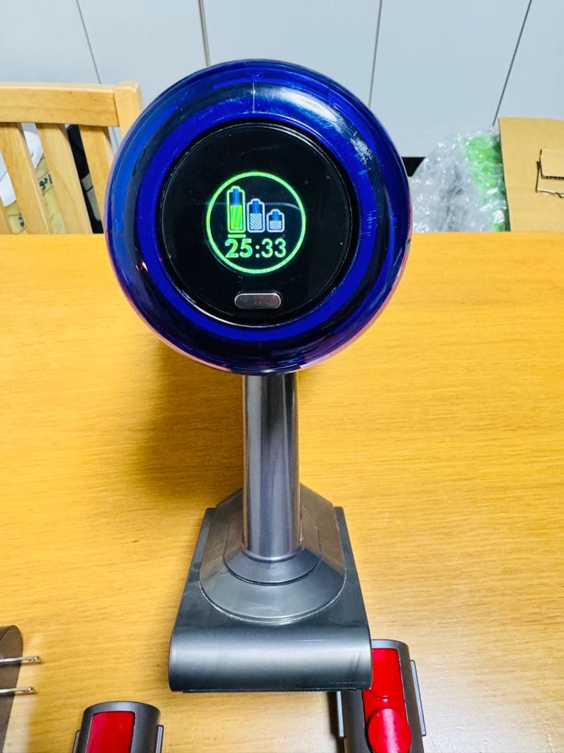 中古・現状品 Dyson ダイソン SV18 掃除機 パーツ付き [36]