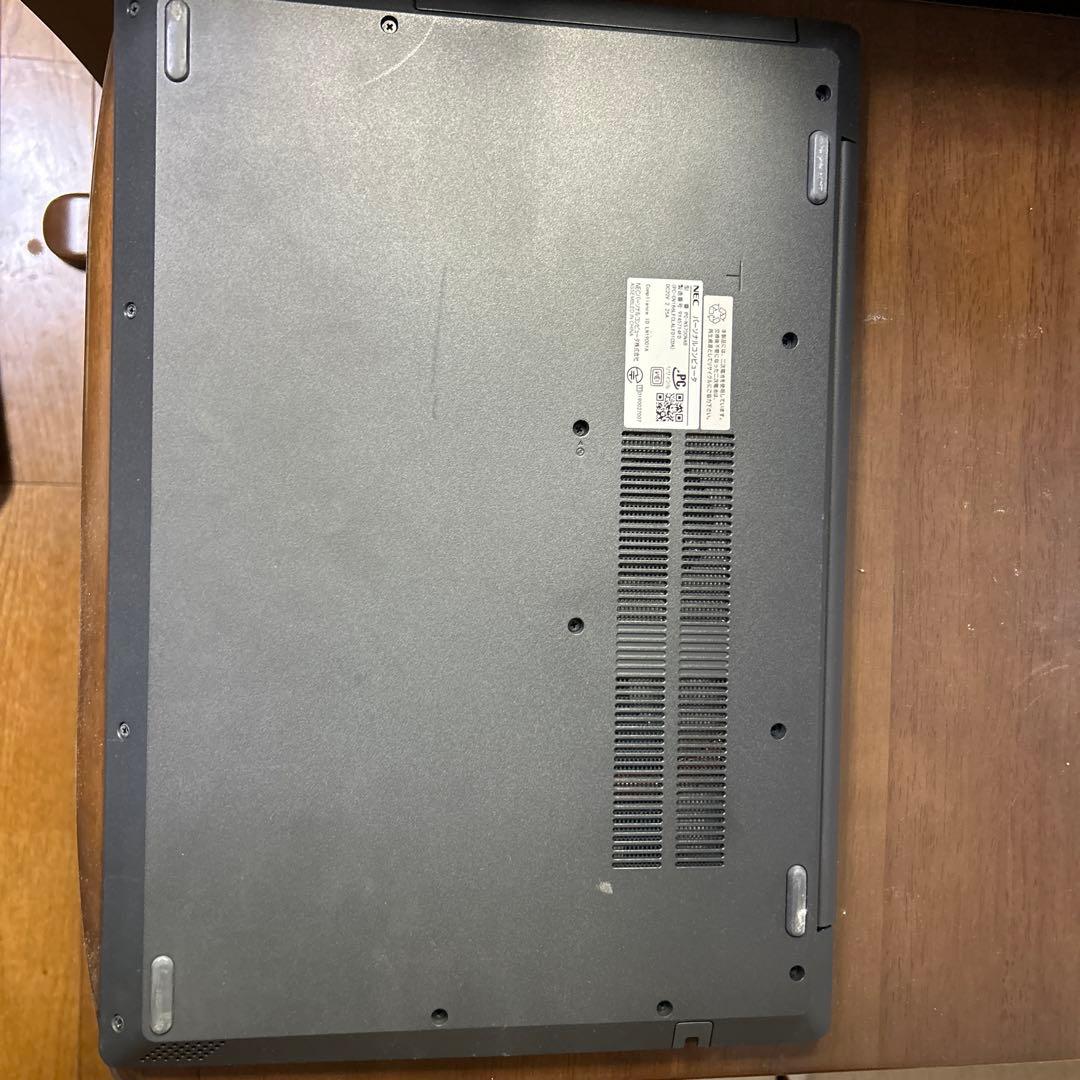 パーソナルコンピューター