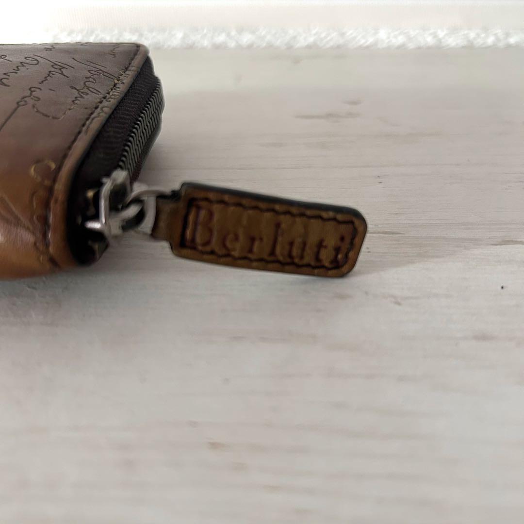 ベルルッティ ワパ ケース カリグラフィー 本革 スリットレザー