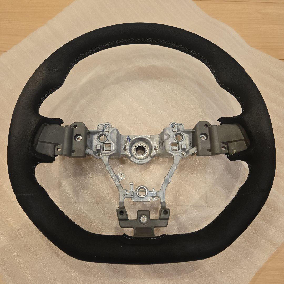 値下げ！ STI VA用 ウルトラスエード ステアリングホイール