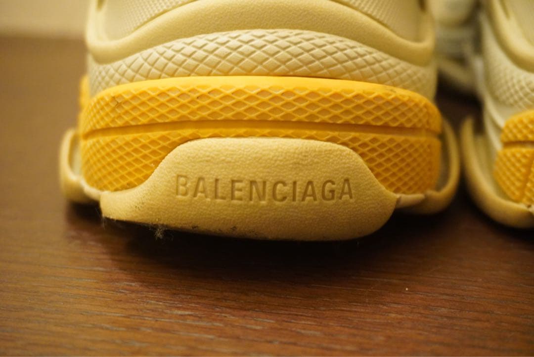 バレンシアガ　トリプルs ブラウン/ベージュ