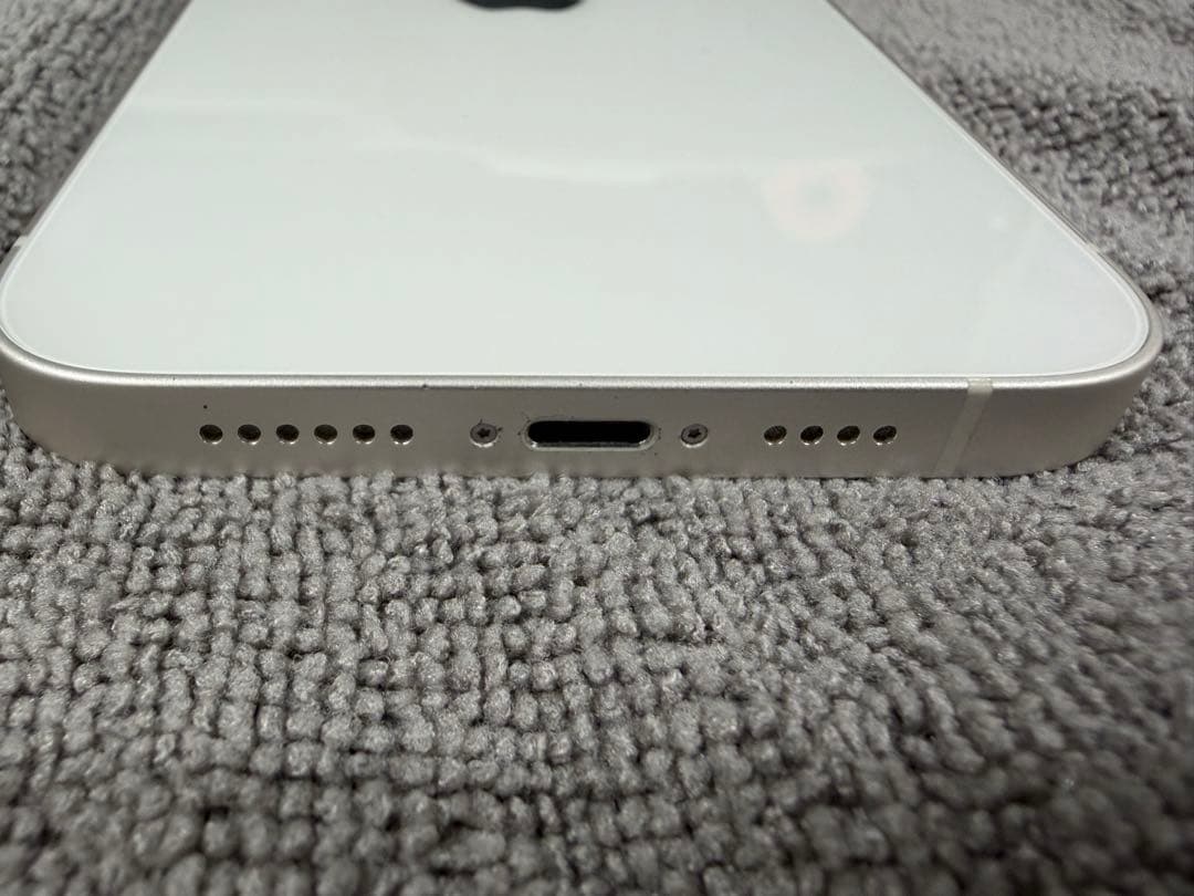 iPhone14 Plus 128GB ホワイト