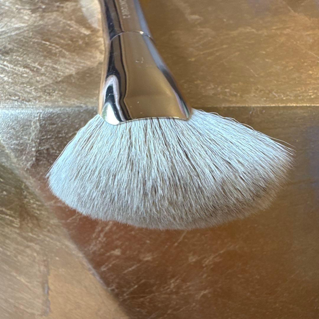 PATRICK TA ダブルエンド スカルプティング ブラシ