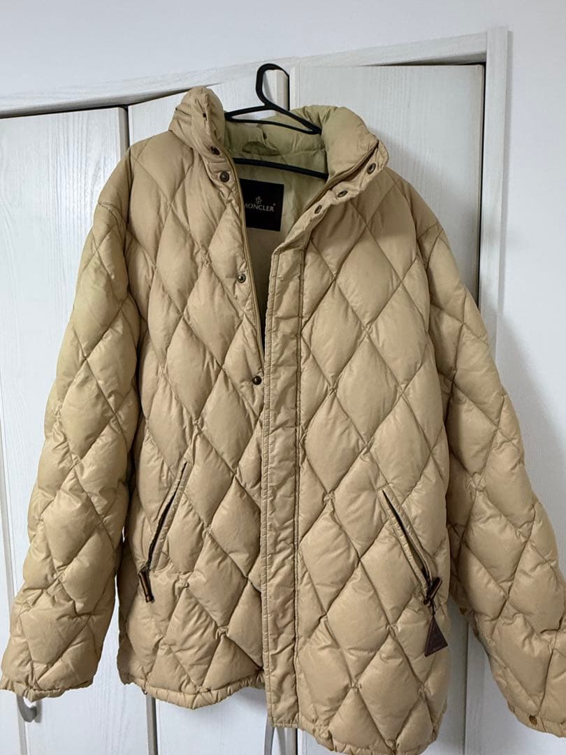 MONCLER ベージュ ダウンジャケット キルティングサイズ3