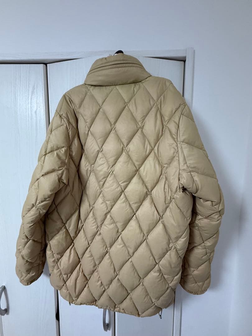MONCLER ベージュ ダウンジャケット キルティングサイズ3
