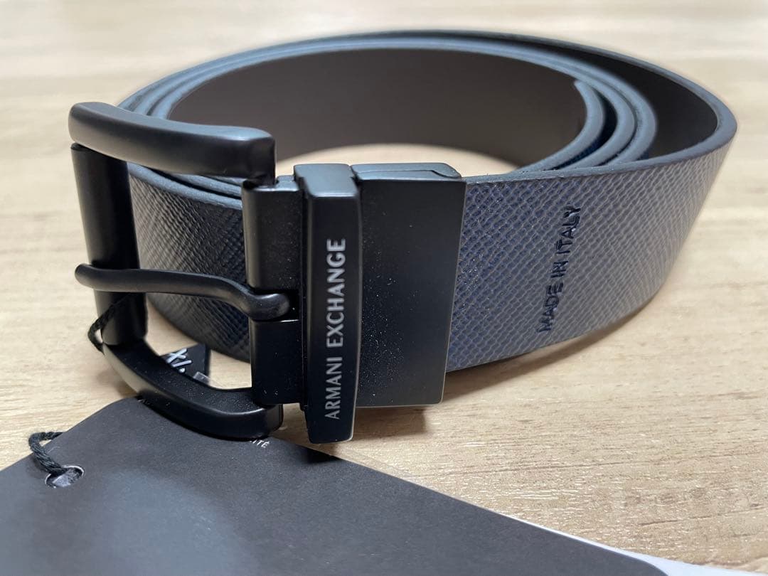 新品タグ付き！アルマーニエクスチェンジ　リバーシブルベルト　ネイビー　ブラウン