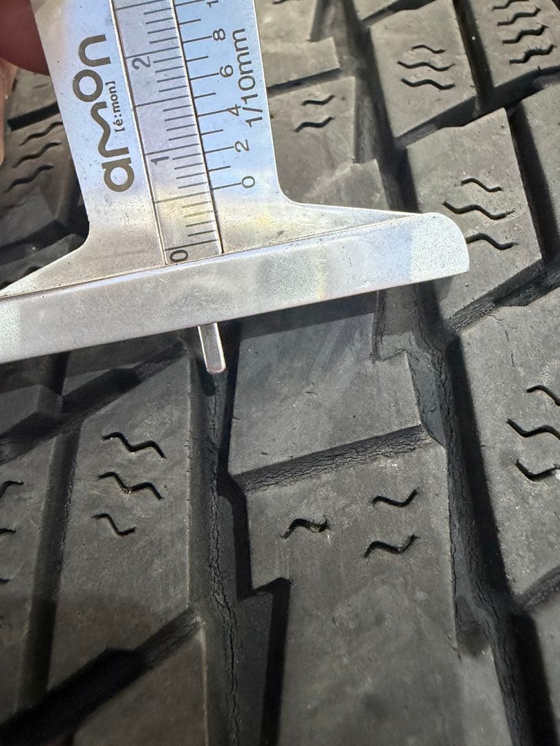 セ*ノ様 175/80R16 スタッドレスタイヤ　ホイールセット　ジムニー