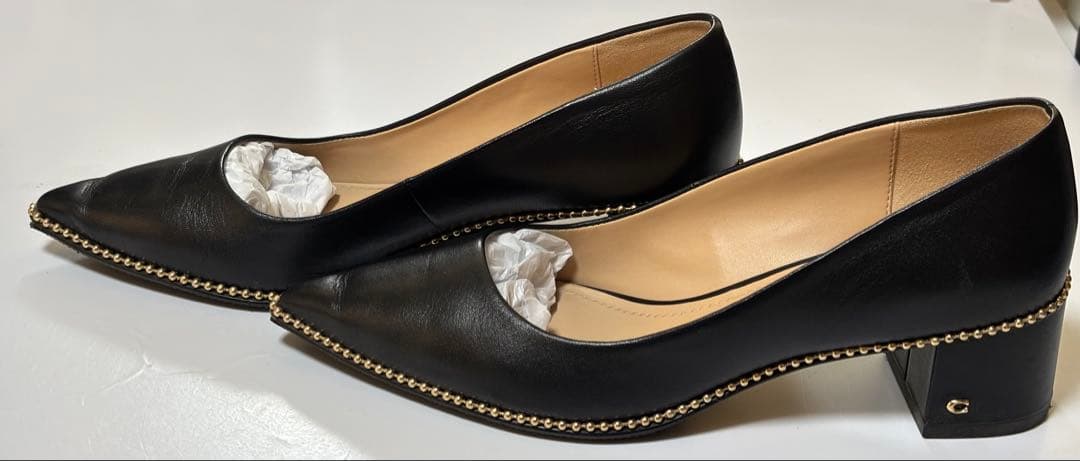 【USED】COACHコーチWilla pump スタッズアクセント 24.0