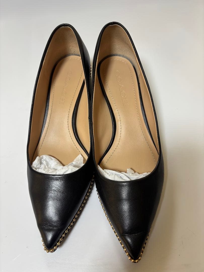 【USED】COACHコーチWilla pump スタッズアクセント 24.0