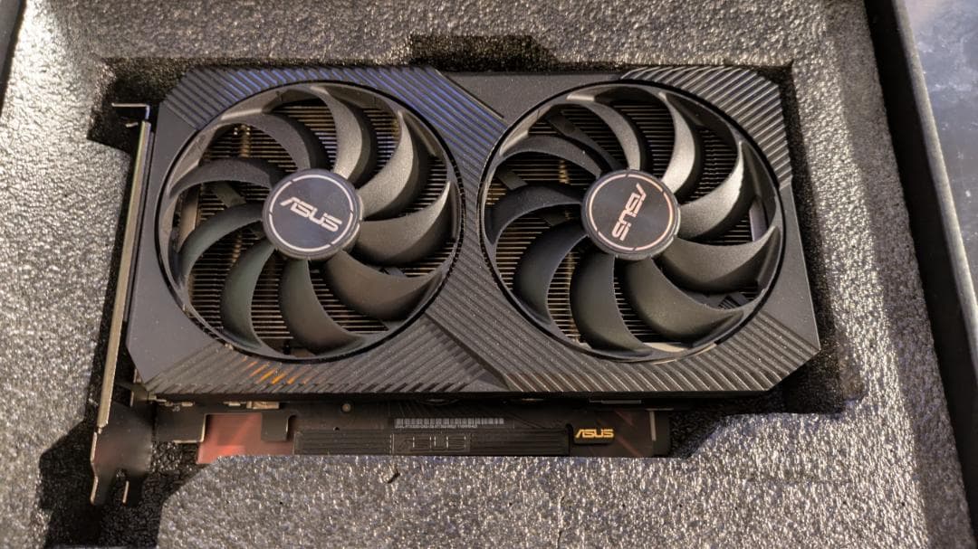 グラフィックボード・グラボ・ビデオカード ASUS GeForce RTX 3050 OC 8GB GDDR6