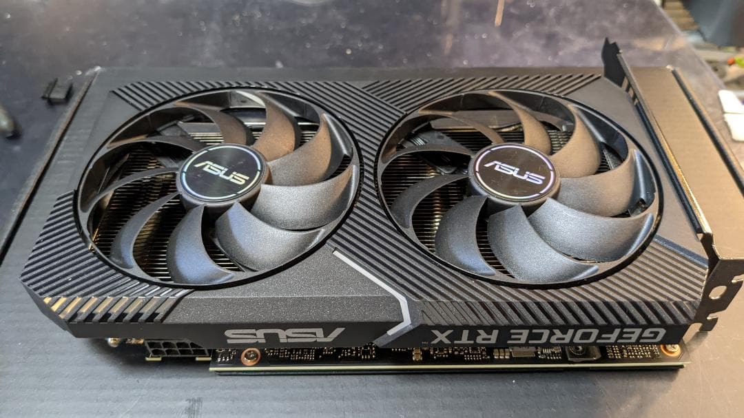 グラフィックボード・グラボ・ビデオカード ASUS GeForce RTX 3050 OC 8GB GDDR6