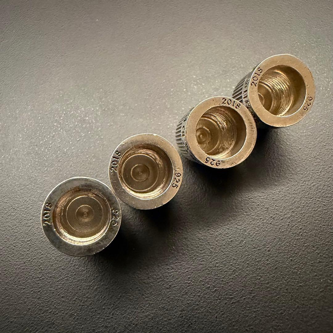 まぐろ 新品 クロムハーツ バルブキャップ クリスマス ノベルティ 4個