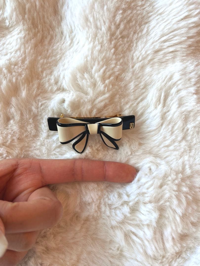 アレキサンドルドゥパリ　ヘアバレッタ