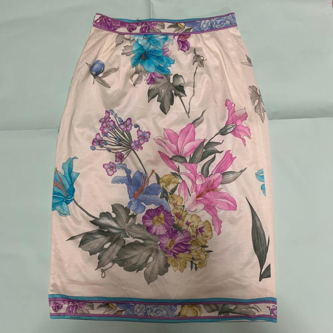LEONARD FASHION 花柄タイトスカート