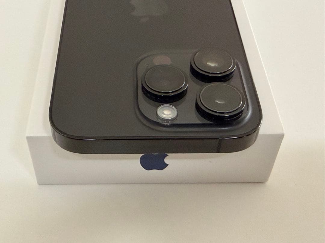 Apple iPhone 14 Pro 256GB スペースブラックSIMフリー