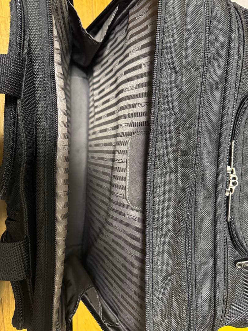 TUMI トゥミ スーツケース キャリーケース キャリーバッグ 26104D4