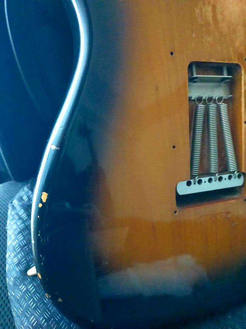 【ビンテージ】Fender Japan ST57-115JV83年