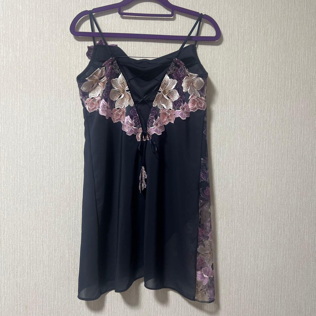 美品☆サルート 限定販売　29グループ キャミソール Mサイズ