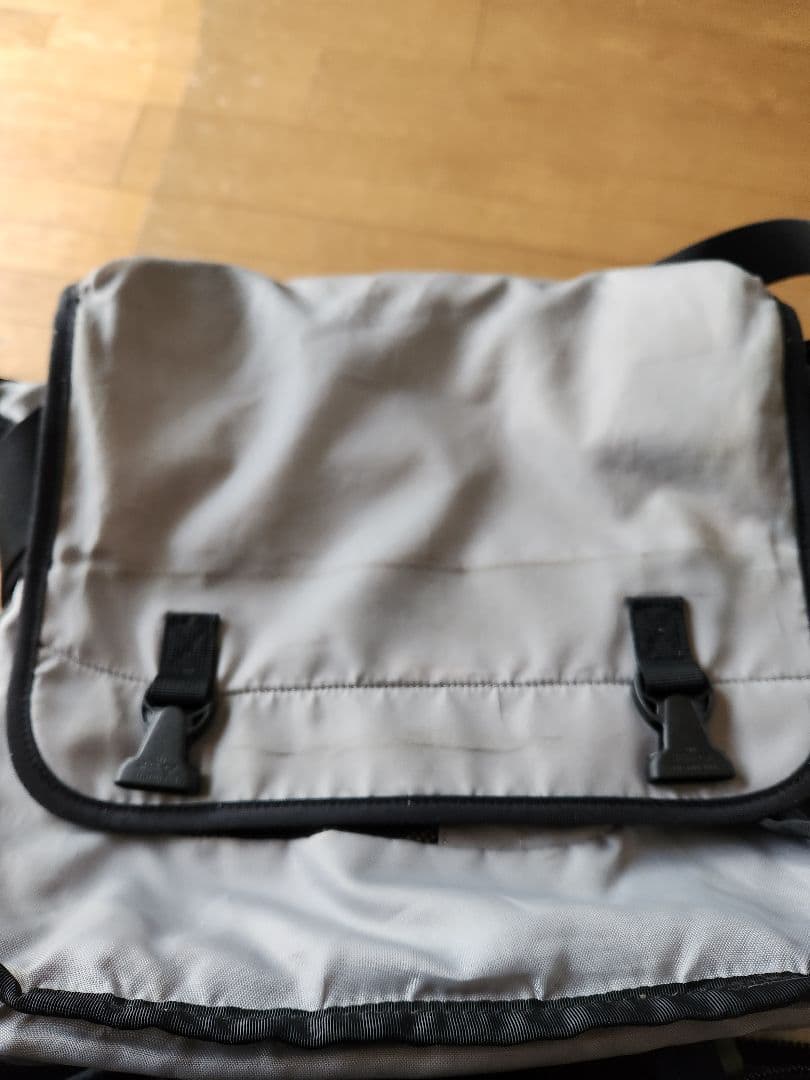 patagonia パタゴニアメッセンジャーバッグ