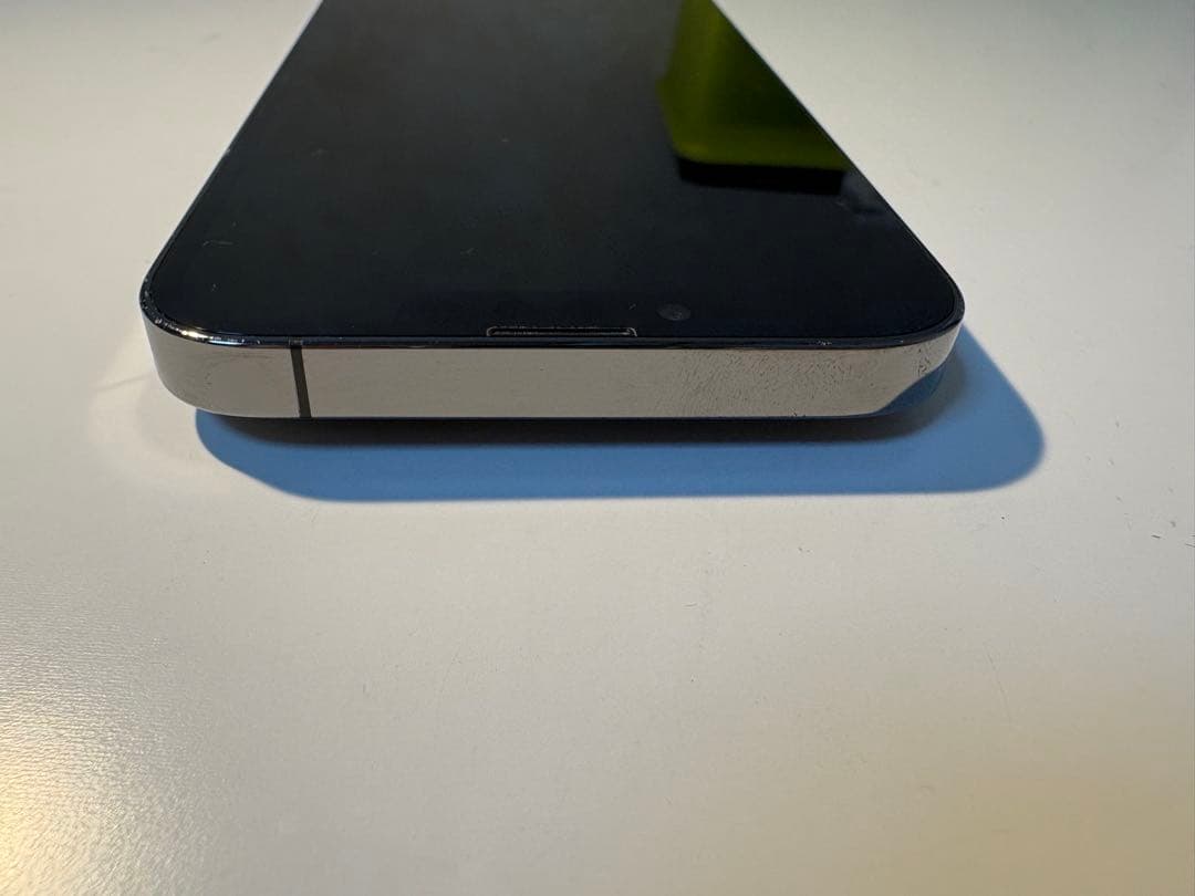 スマートフォン本体 K@