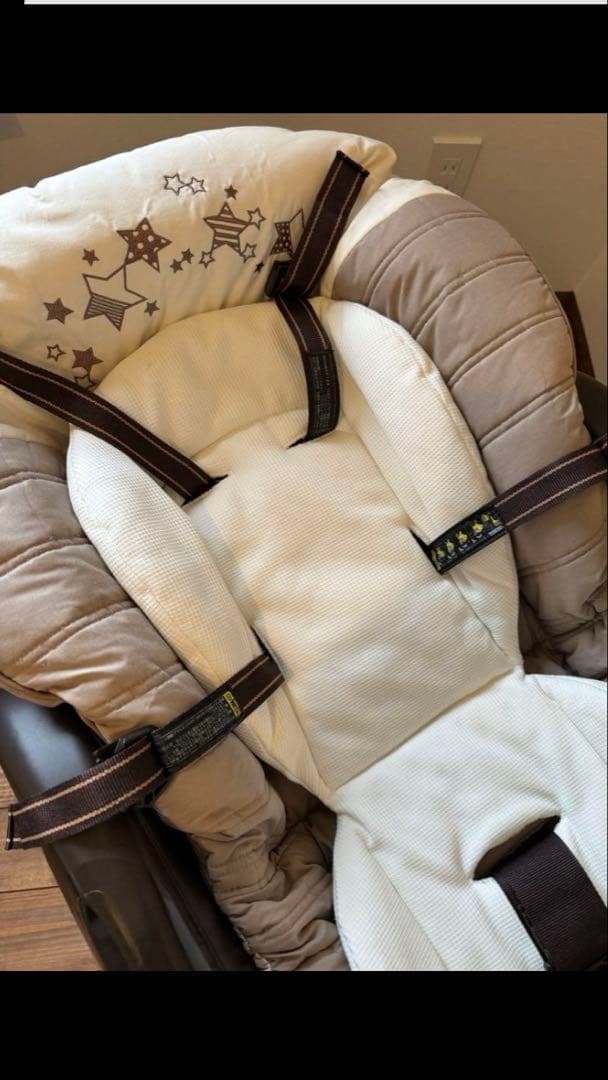 コンビ ハイ&ロースウィングチェア ネムリラ