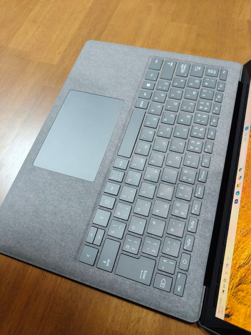 【美品】surface laptop 5 13.5インチ 12世代 i5