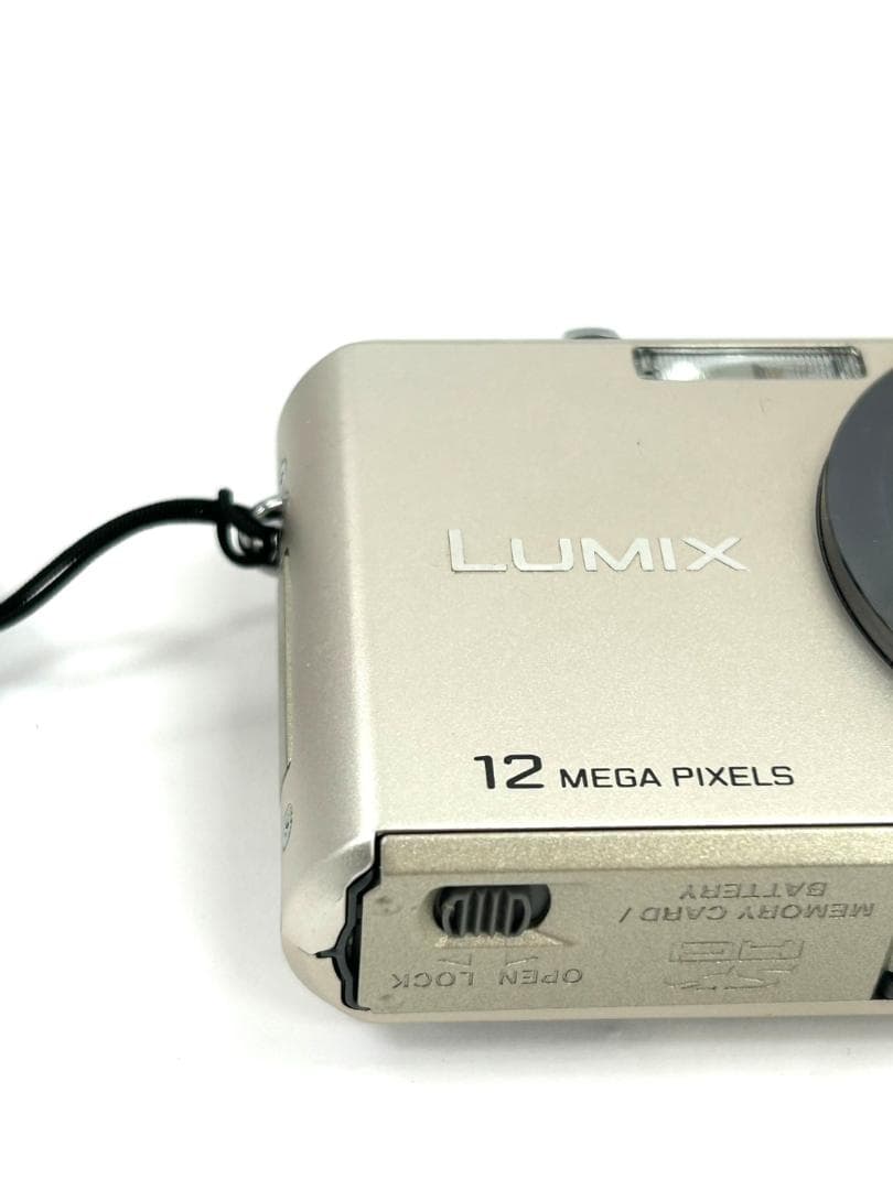 25M10-233 パナソニック ルミックス DMC-FX100 デジカメ 稼働