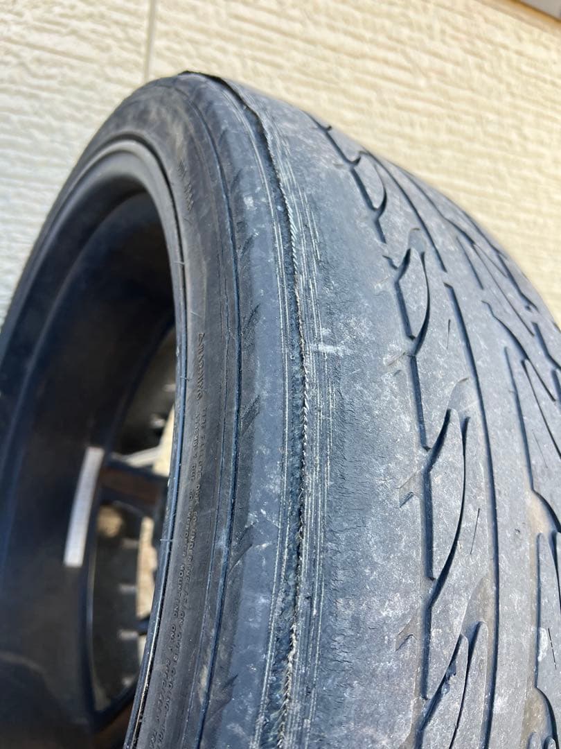 T*ル様 22インチ ホイールセット タイヤ付き