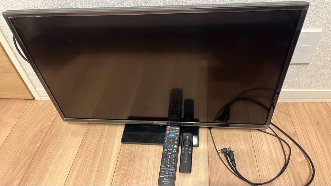 【美品 FireTVstick付き】Panasonic32V型