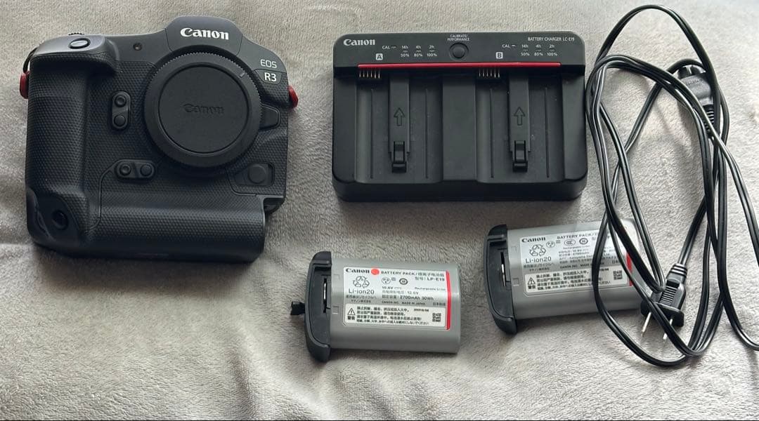 Canon EOS R3 ミラーレスカメラ