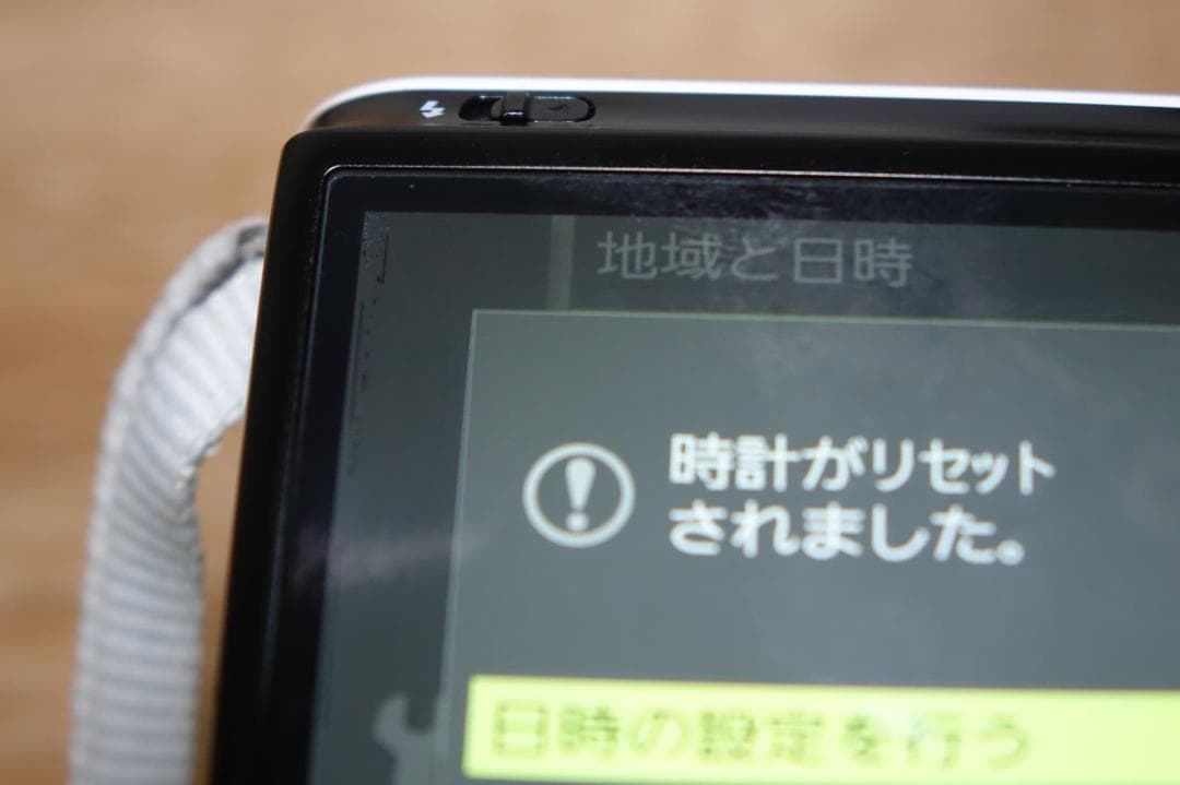 Nikon 1 J2 ホワイト ダブルレンズキット 動作確認済み フルセット