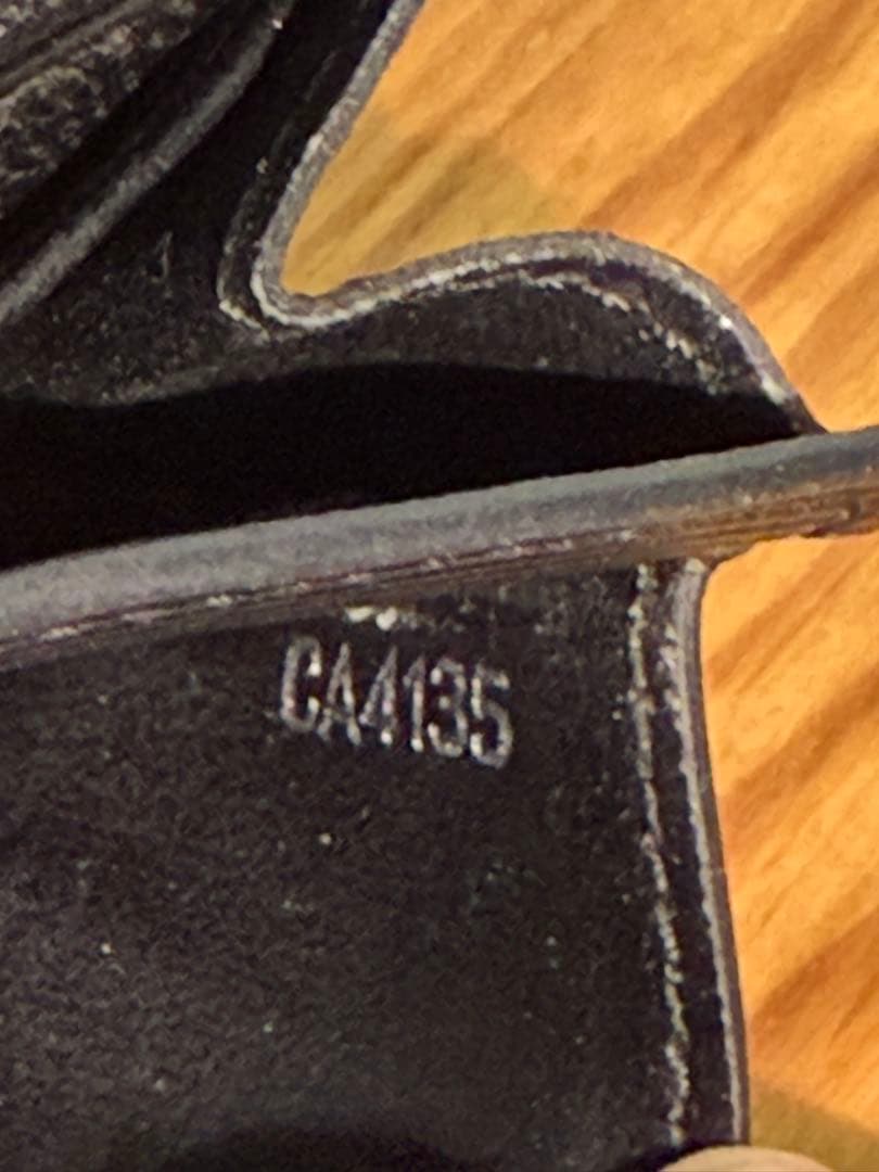 Louis Vuitton エピレザー 長財布 黒エピ ポルトフォイユ・ルイーズ