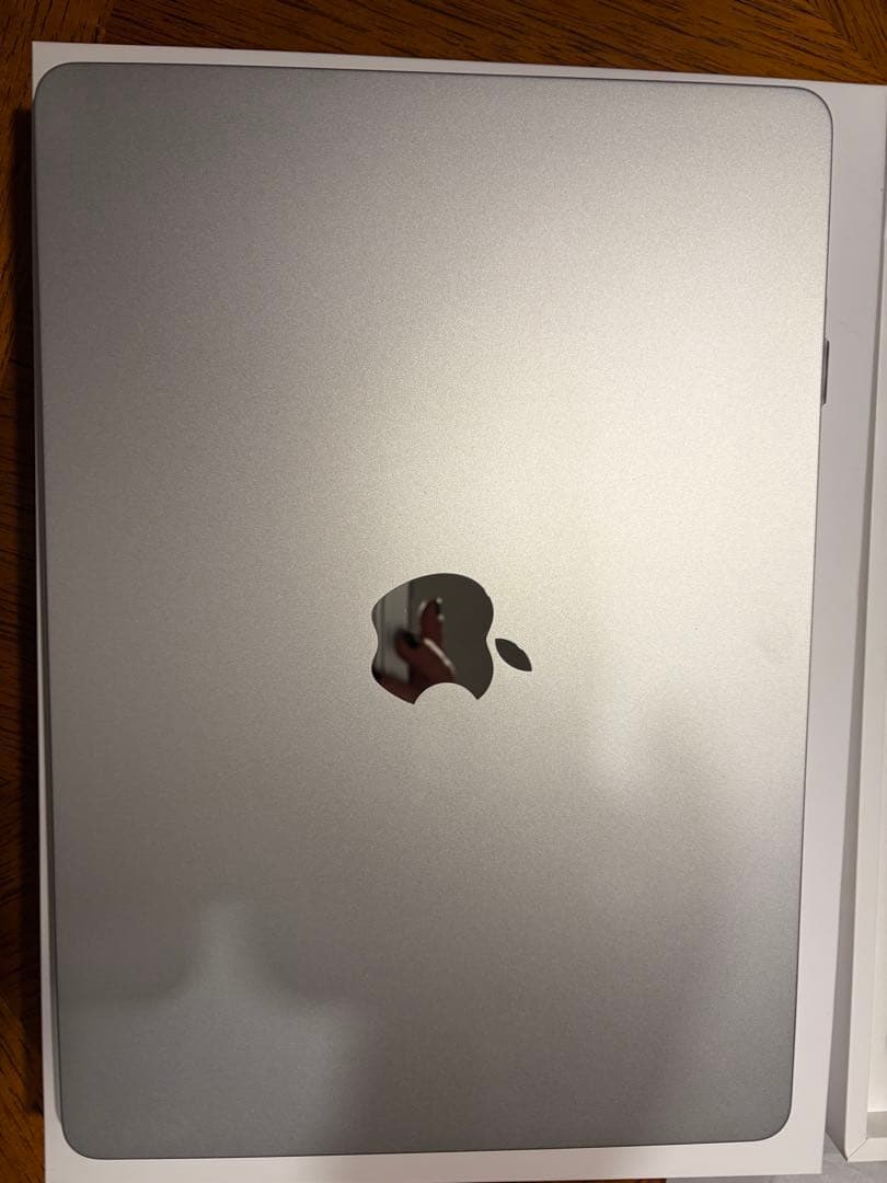 MacBook Air M2 2022 13.6インチ 8GB 256GB